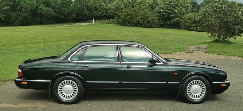 JAGUAR XJ 3.2 V8 XJ8 4dr Saloon Auto 1998