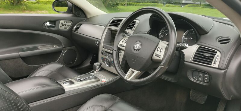 JAGUAR XK 4.2 V8 Auto Euro 4 2dr Convertible 2006