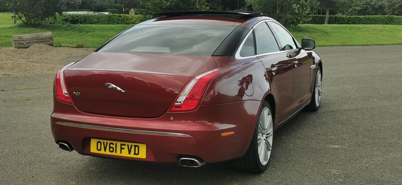 JAGUAR XJ 3.0d V6 Portfolio Auto Euro 5 4dr 2011