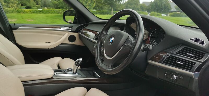 BMW X5 3.0 30d SE Steptronic xDrive 5dr 2012