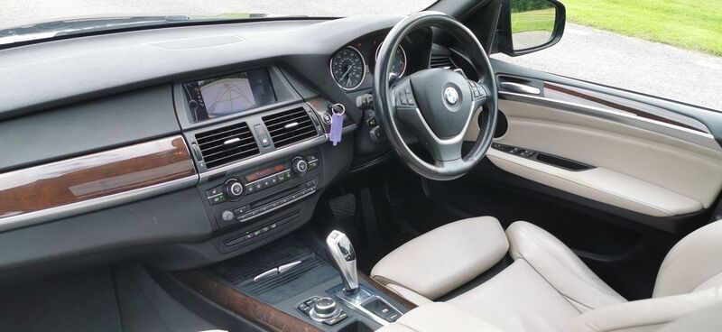 BMW X5 3.0 30d SE Steptronic xDrive 5dr 2012