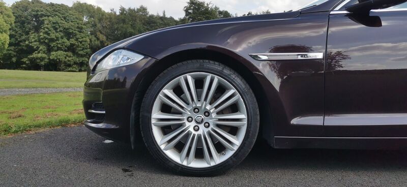 JAGUAR XJ 3.0d V6 Portfolio Auto Euro 5 ss 4dr LWB 2013