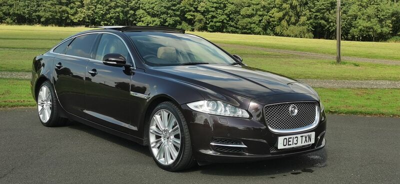 JAGUAR XJ 3.0d V6 Portfolio Auto Euro 5 ss 4dr LWB 2013