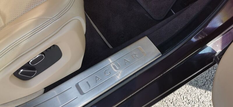 JAGUAR XJ 3.0d V6 Portfolio Auto Euro 5 ss 4dr LWB 2013