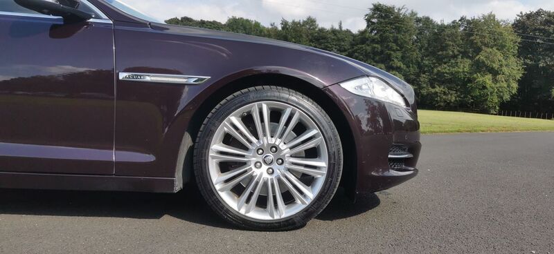 JAGUAR XJ 3.0d V6 Portfolio Auto Euro 5 ss 4dr LWB 2013