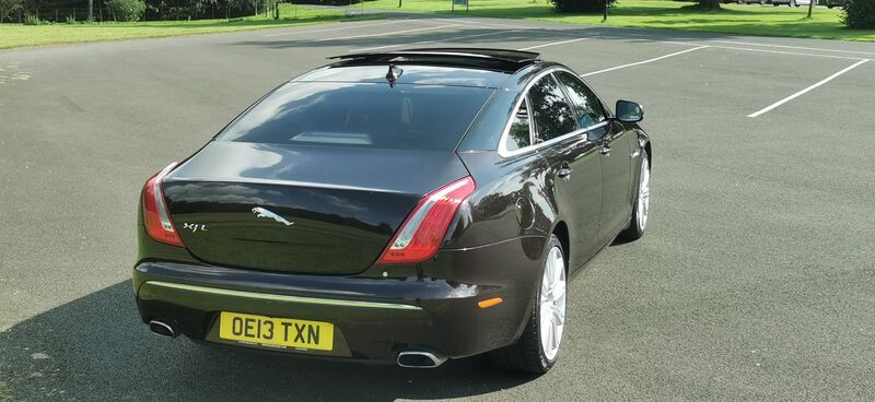 JAGUAR XJ 3.0d V6 Portfolio Auto Euro 5 ss 4dr LWB 2013