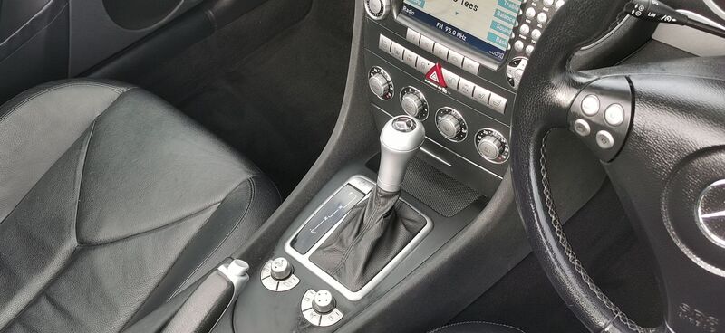 MERCEDES-BENZ SLK 3.5 SLK350 7G-Tronic 2dr 2004
