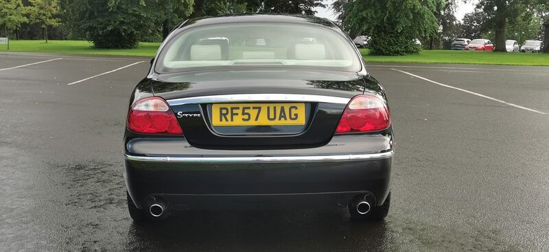 JAGUAR S-TYPE 2.7D V6 SE 4dr 2007