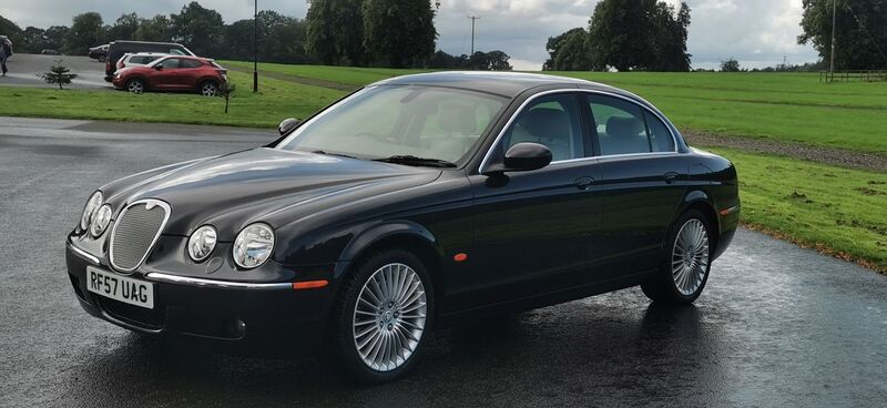 JAGUAR S-TYPE 2.7D V6 SE 4dr 2007