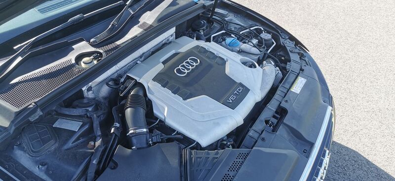 AUDI A5 Cabriolet 3.0 TDI V6 S line S Tronic Quattro 2dr 2011
