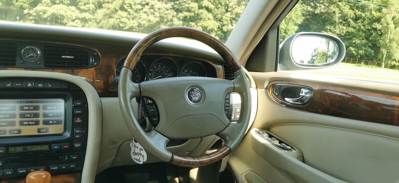 JAGUAR XJ 3.0 SE 4dr 2004