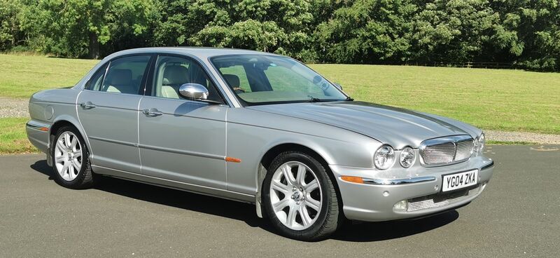 JAGUAR XJ 3.0 SE 4dr 2004