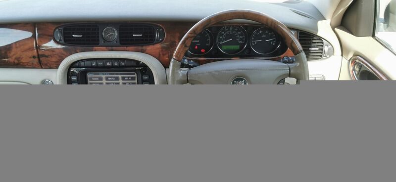 JAGUAR XJ 3.0 SE 4dr 2004