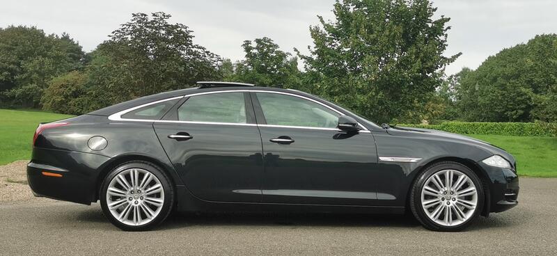 JAGUAR XJ 3.0d V6 Portfolio Auto Euro 5 4dr 2011