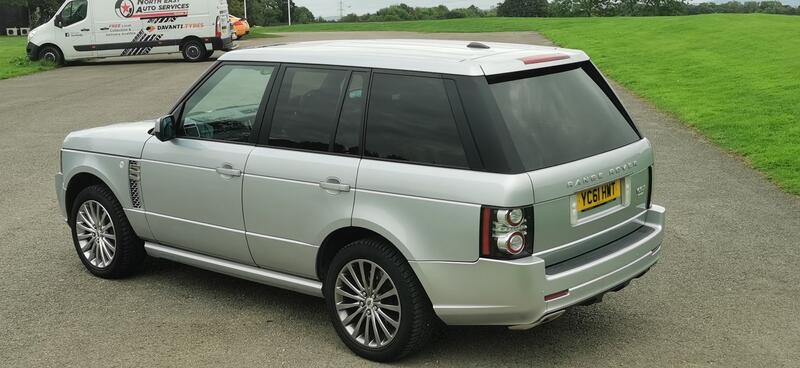 LAND ROVER RANGE ROVER 4.4 TD V8 Vogue Auto 4WD Euro 5 5dr Exterior Design Pack 2011