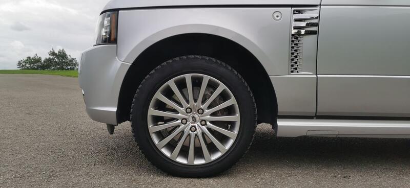 LAND ROVER RANGE ROVER 4.4 TD V8 Vogue Auto 4WD Euro 5 5dr Exterior Design Pack 2011