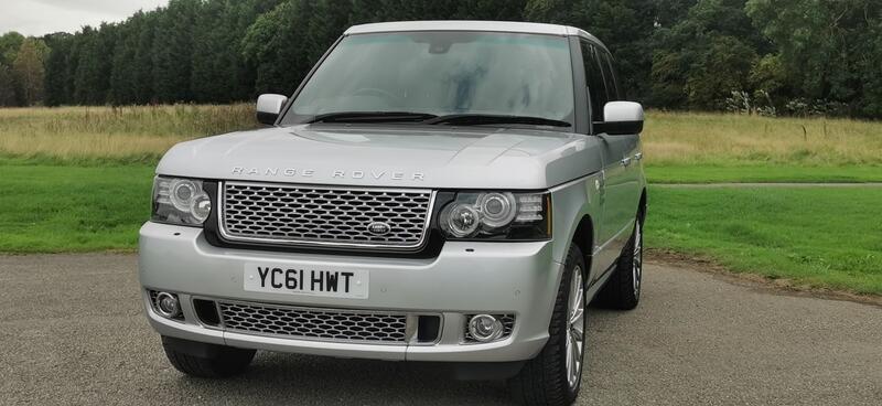 LAND ROVER RANGE ROVER 4.4 TD V8 Vogue Auto 4WD Euro 5 5dr Exterior Design Pack 2011