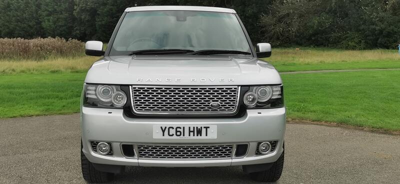 LAND ROVER RANGE ROVER 4.4 TD V8 Vogue Auto 4WD Euro 5 5dr Exterior Design Pack 2011