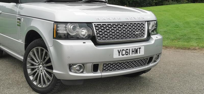 LAND ROVER RANGE ROVER 4.4 TD V8 Vogue Auto 4WD Euro 5 5dr Exterior Design Pack 2011