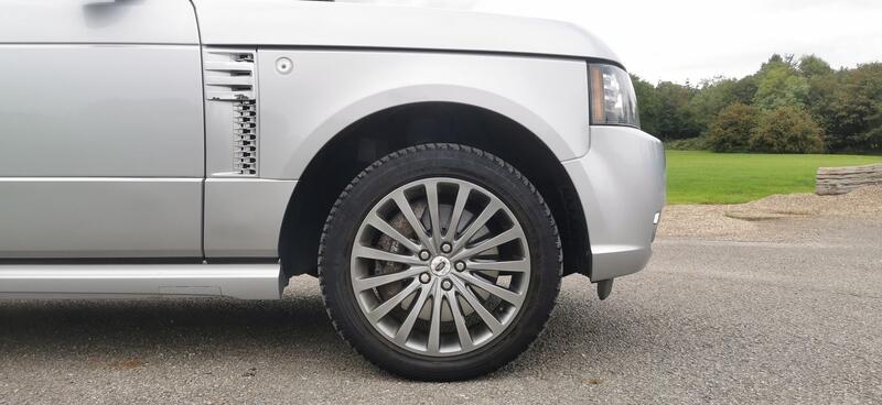 LAND ROVER RANGE ROVER 4.4 TD V8 Vogue Auto 4WD Euro 5 5dr Exterior Design Pack 2011