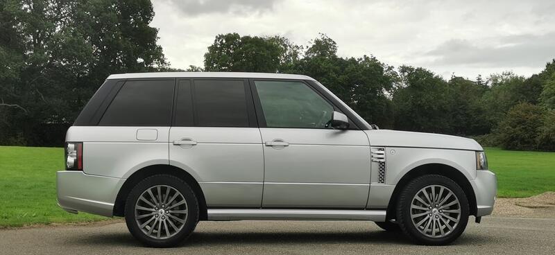 LAND ROVER RANGE ROVER 4.4 TD V8 Vogue Auto 4WD Euro 5 5dr Exterior Design Pack 2011