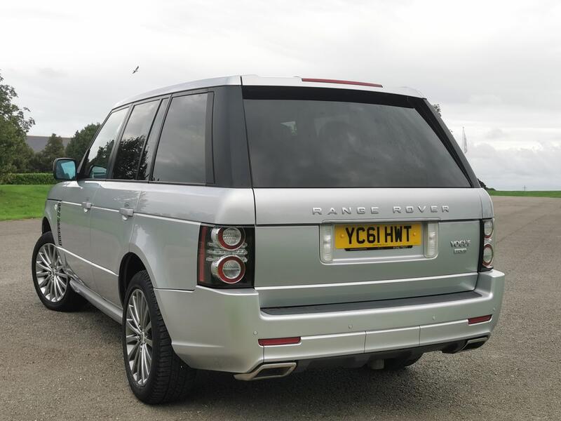 LAND ROVER RANGE ROVER 4.4 TD V8 Vogue Auto 4WD Euro 5 5dr Exterior Design Pack 2011