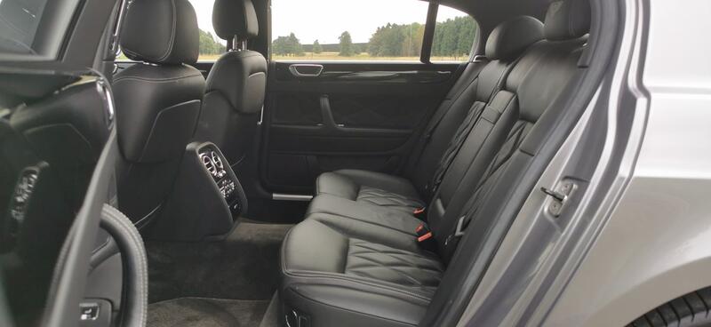 BENTLEY CONTINENTAL FLYING SPUR 6.0 W12 Flying Spur Auto 4WD 4dr 2006