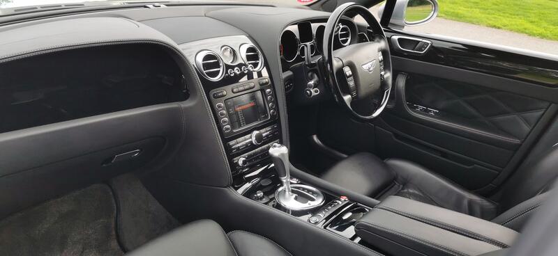 BENTLEY CONTINENTAL FLYING SPUR 6.0 W12 Flying Spur Auto 4WD 4dr 2006