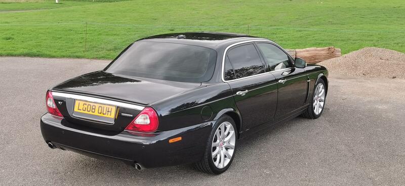 JAGUAR XJ 2.7 TD Sovereign LWB Saloon 4dr 2008