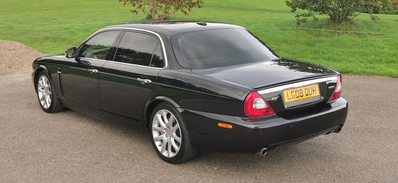 JAGUAR XJ 2.7 TD Sovereign LWB Saloon 4dr 2008